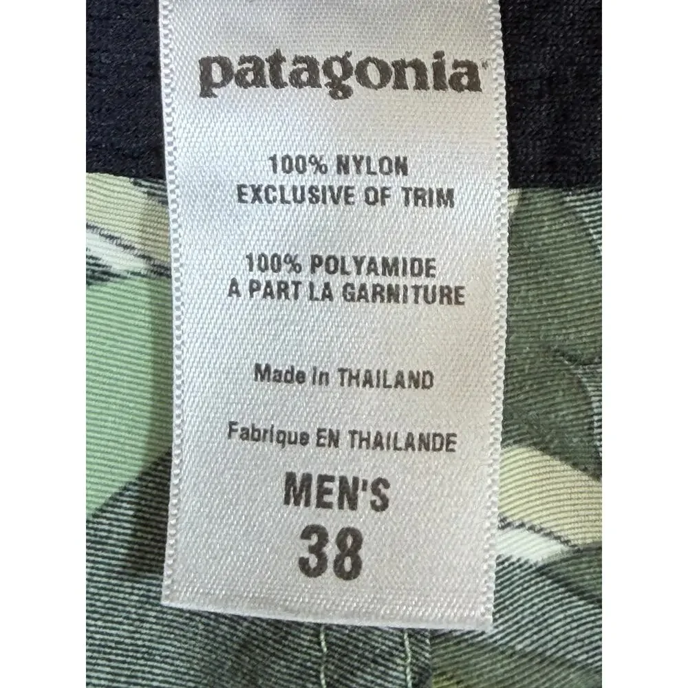 Patagonia Men's 38 Green Camo Swim Trunks Lightweight Pool Beach Shorts